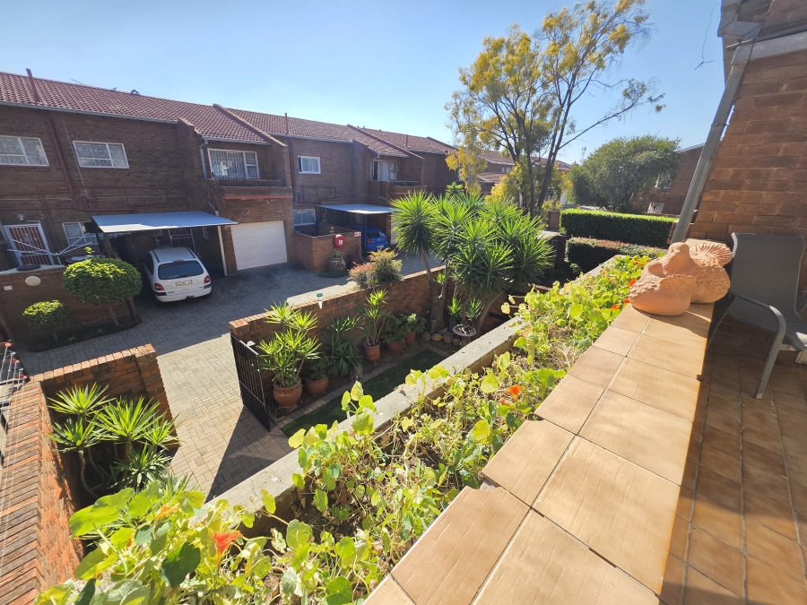 3 Bedroom Property for Sale in Naudeville Free State